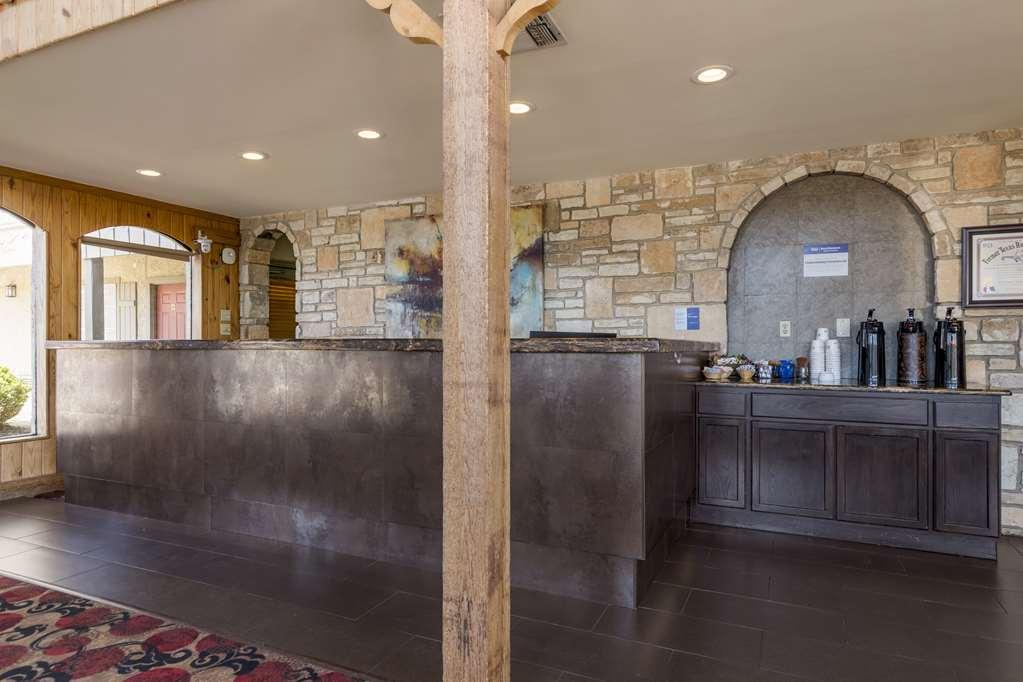 Best Western Sunday House Inn Kerrville Exterior photo