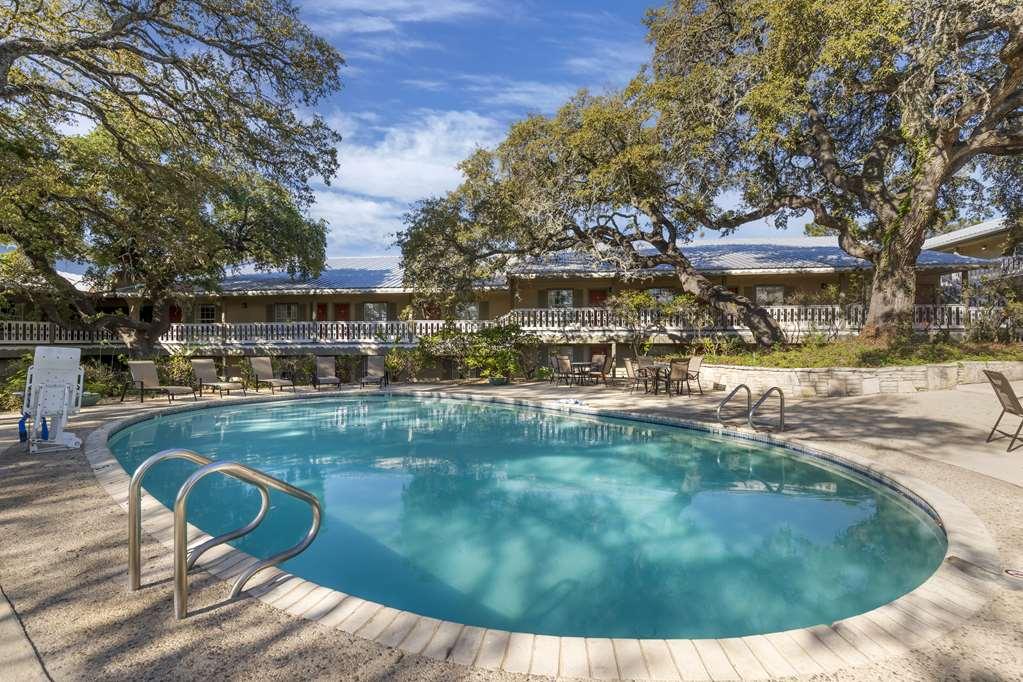Best Western Sunday House Inn Kerrville Exterior photo