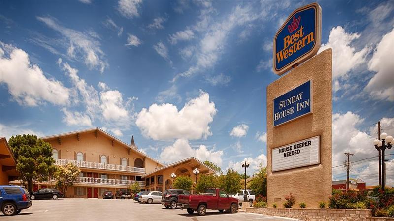 Best Western Sunday House Inn Kerrville Exterior photo